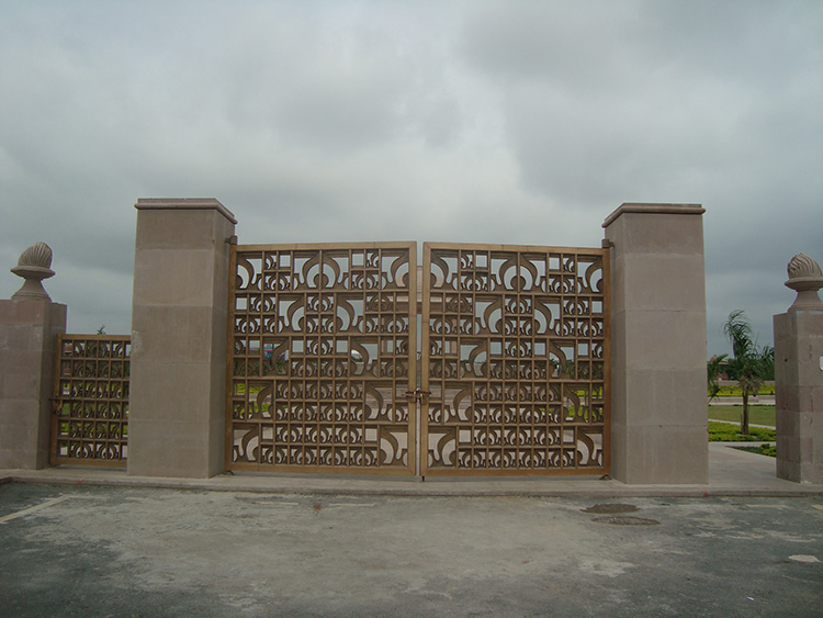 Brass Gates-Lucknow